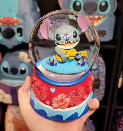 Stitch Globo de Nieve
